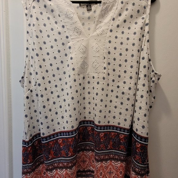 89th and Madison Ladies Flare Bottom Tank - Size 2xl - Gently Worn - Picture 4 of 4